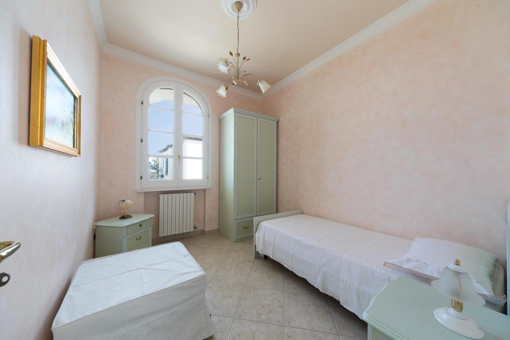 Villa La Ripostiera à Castro  Extérieur photo